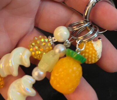 Chunky 2025 bead keychain